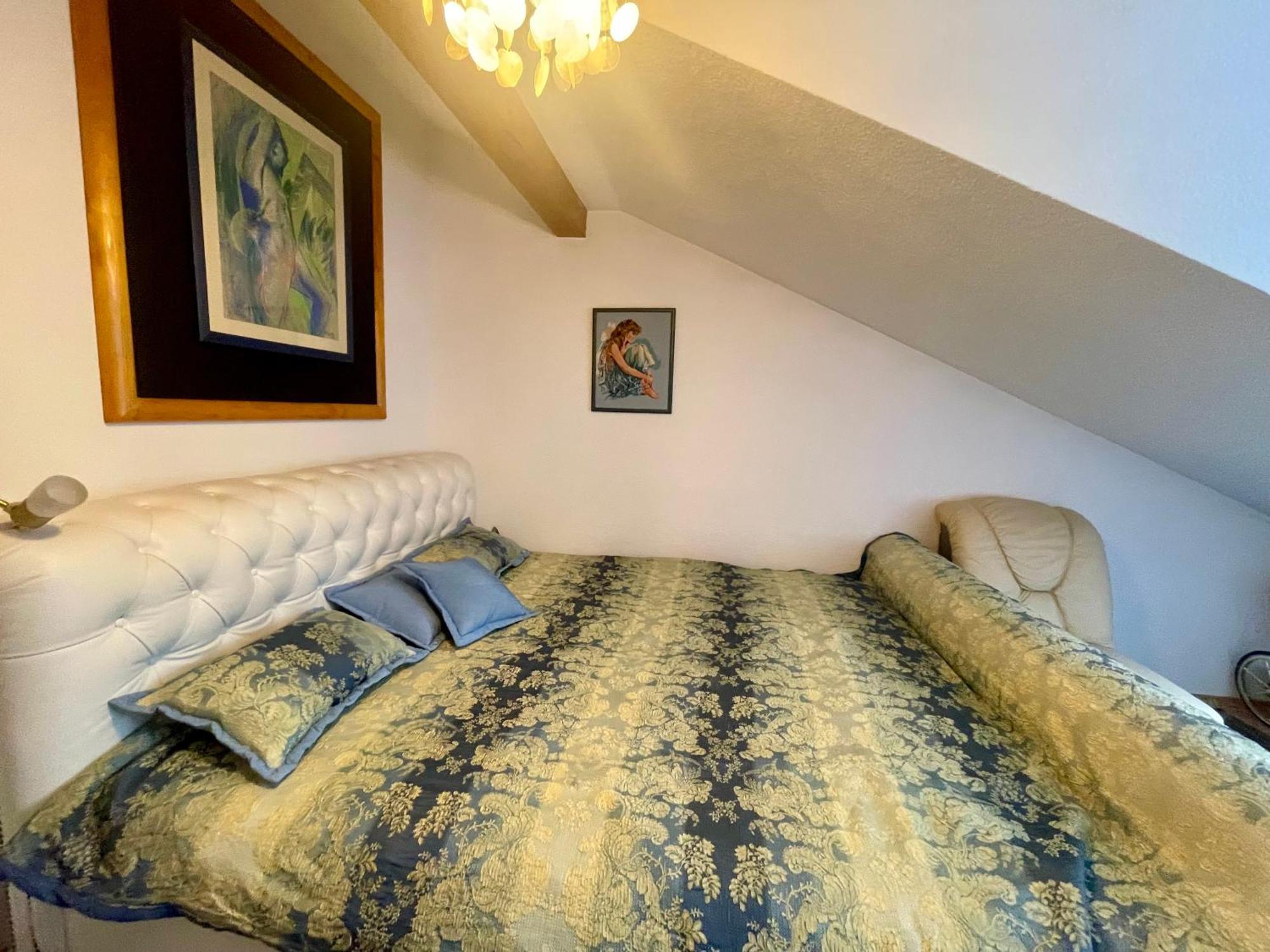 Wunderschoenes Grosses 3 Zimmer Apartament Zentrum Goldstadt Familienfreundlich Mit Garage 포르츠하임 외부 사진